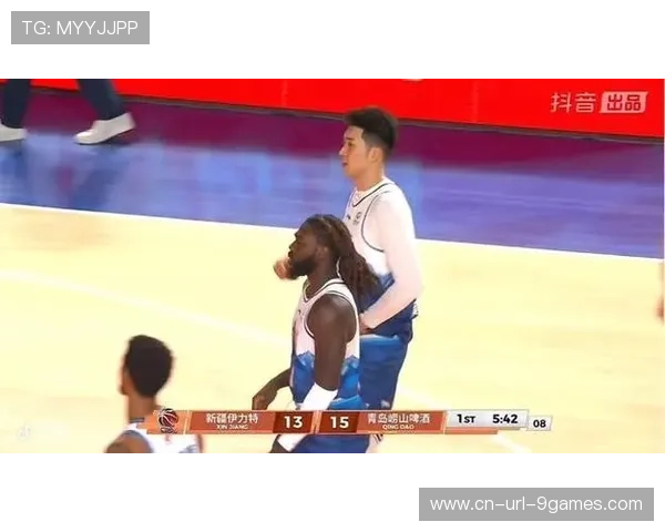 新疆对阵辽宁第三节，哈里斯关键三分稳住领先优势